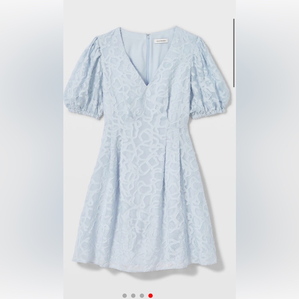 Elegant Club Monaco Lace Dress in Light Blue